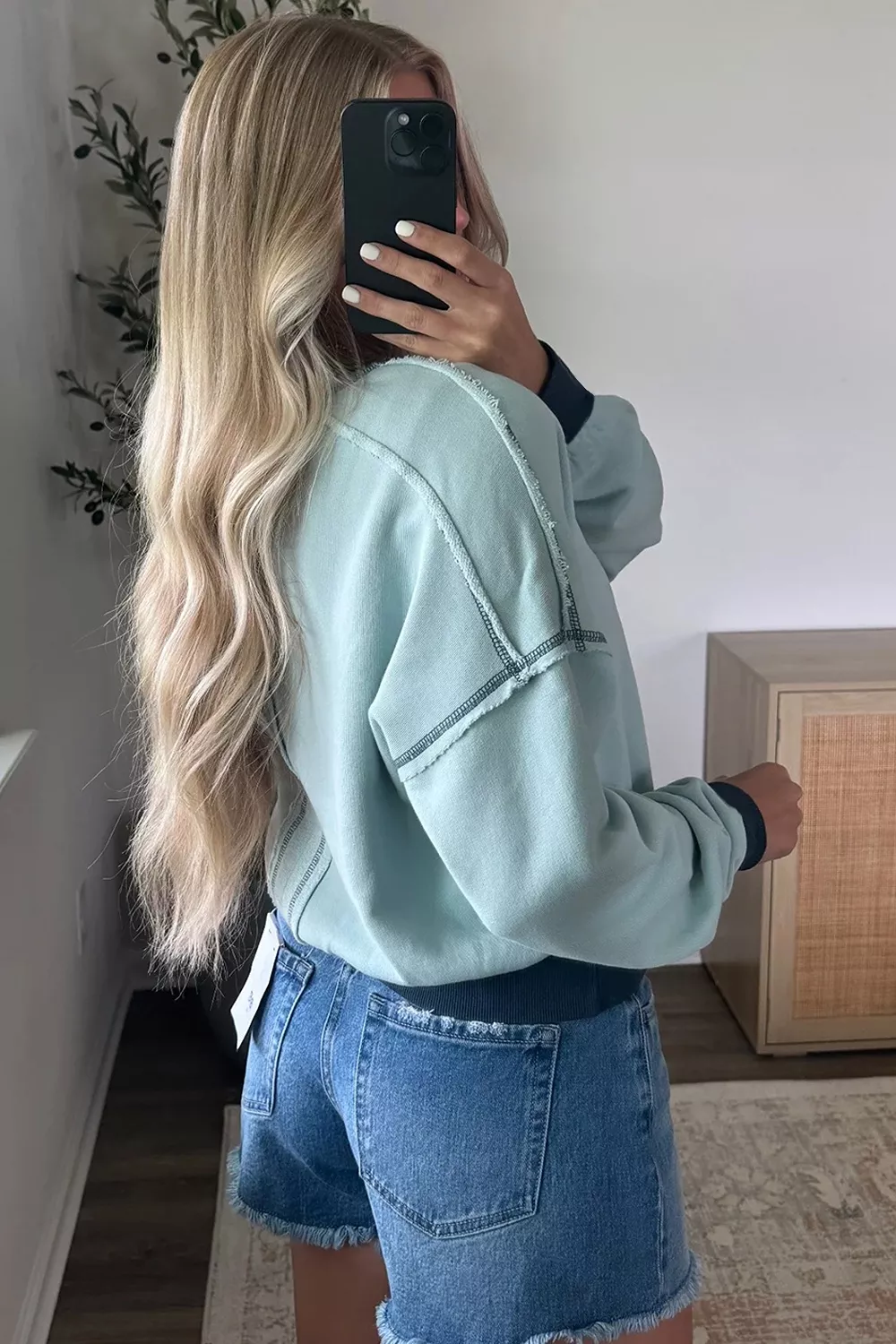 Contrast Edge Colorblock Patchwork Crop Sweatshirt, image 2