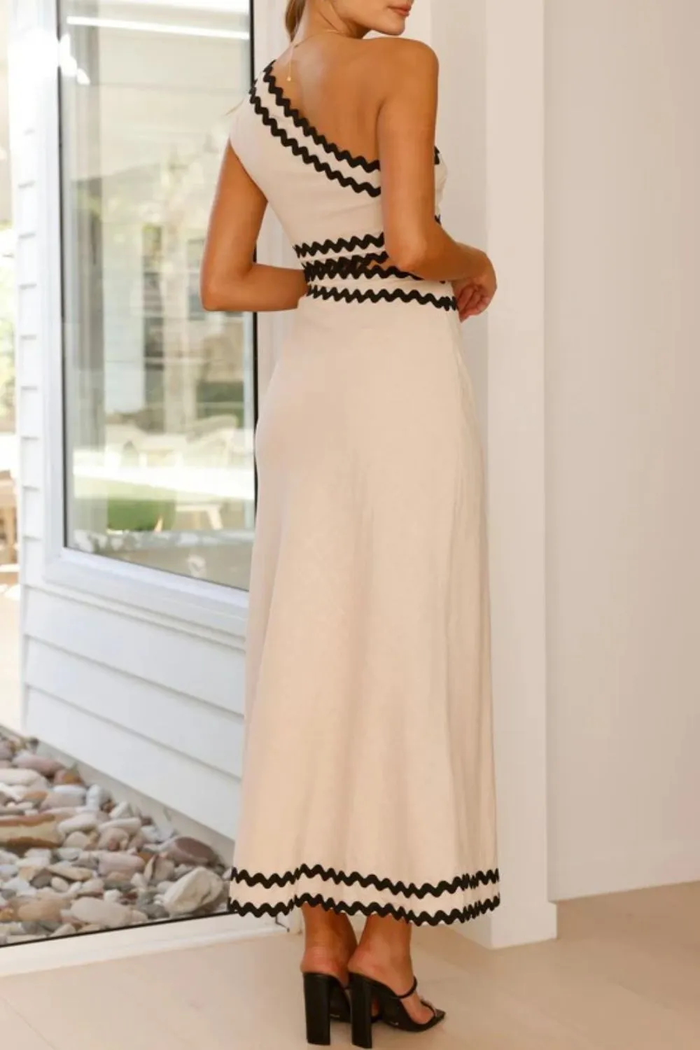 Cutout Contrast Trim Single Shoulder Dress, image 5