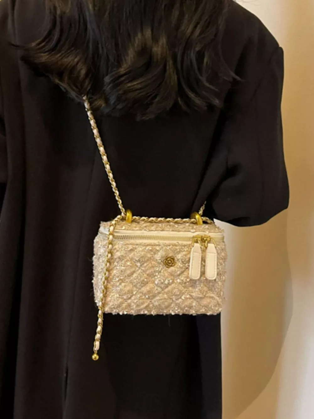Tweed Crossbody Bag with Chain Strap, image 5