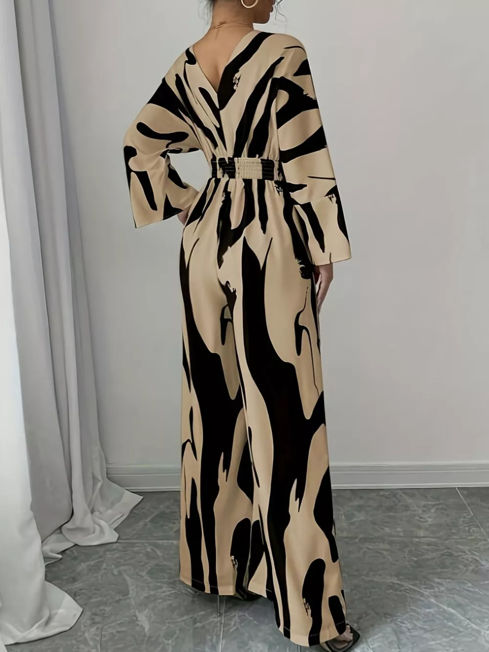 Abstract Print V-Neck Wide Leg Jumpsuit, image 4