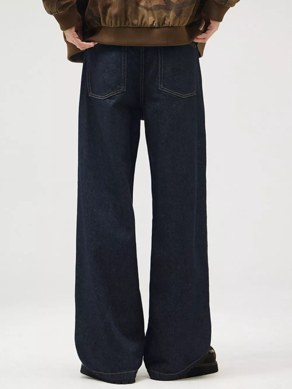 Men's Vintage Relaxed Fit Jeans, image 2