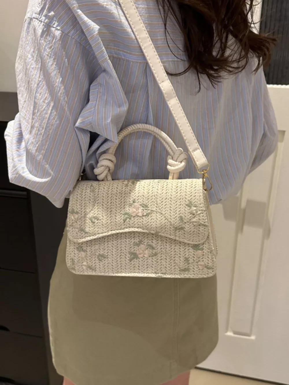 Floral Embroidered Straw Woven Crossbody Bag, image 10