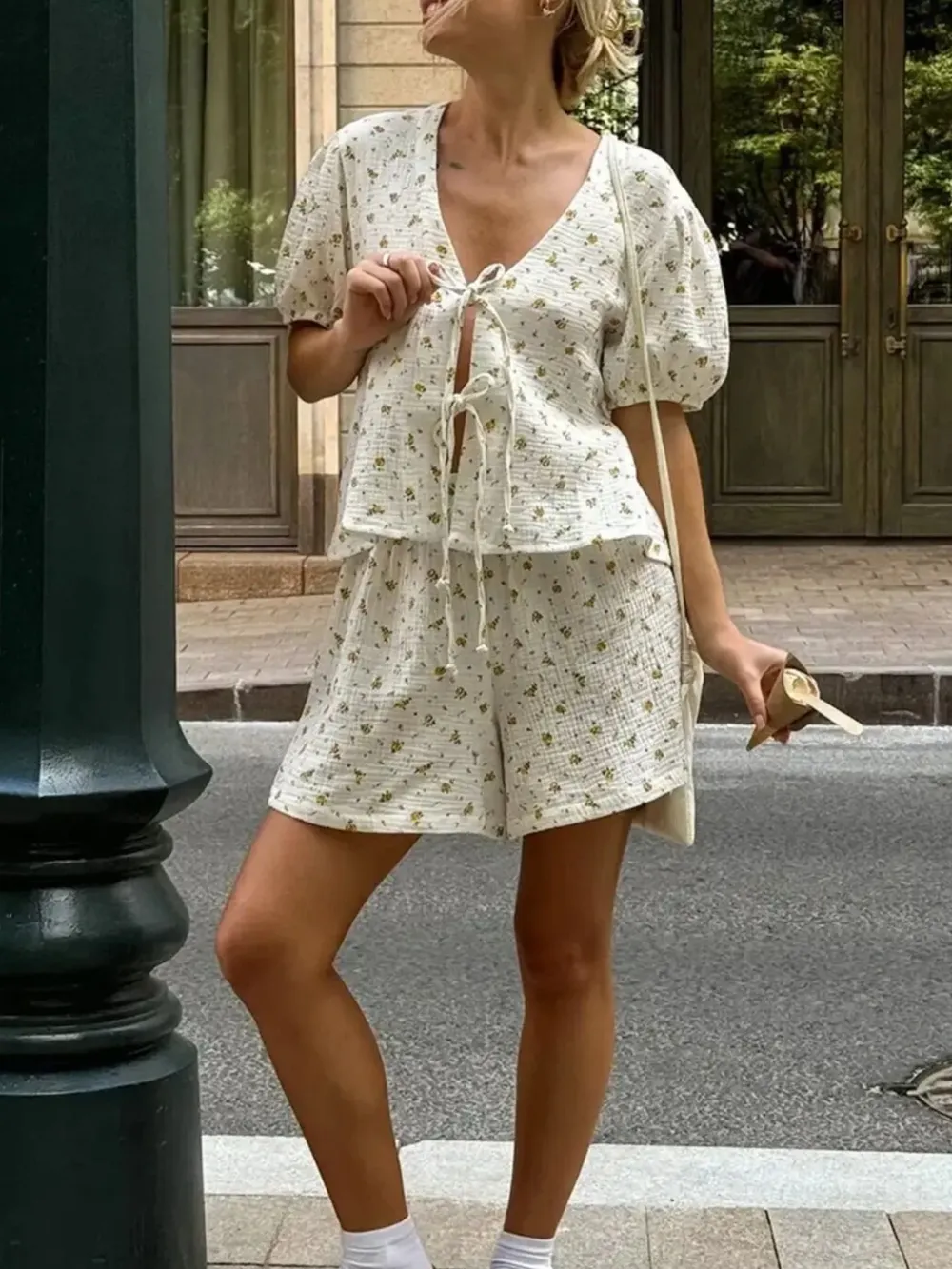 Floral Print Tie-Front Top and Shorts Set, image 5