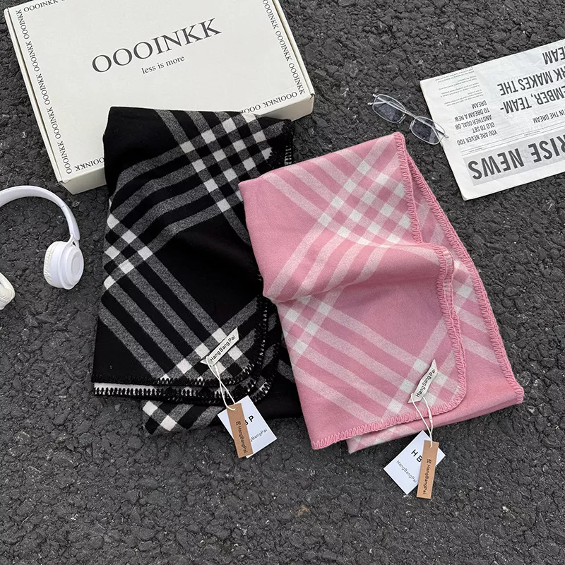 Classic Plaid Scarf, image 5