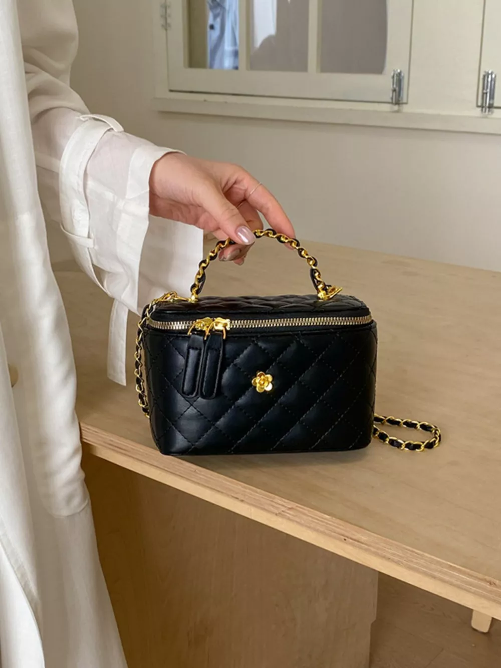 Quilted Chain Crossbody Bag, image 2