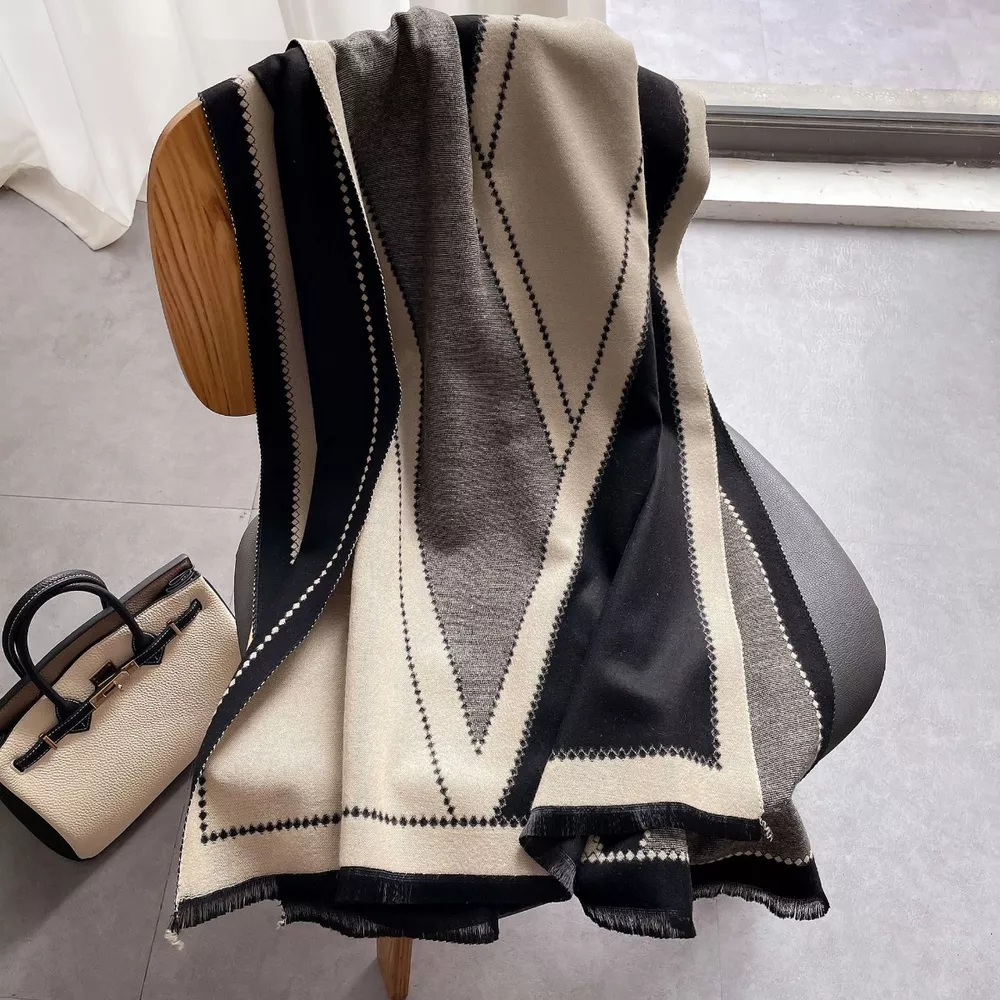 Raw Hem Contrast Scarf, image 2