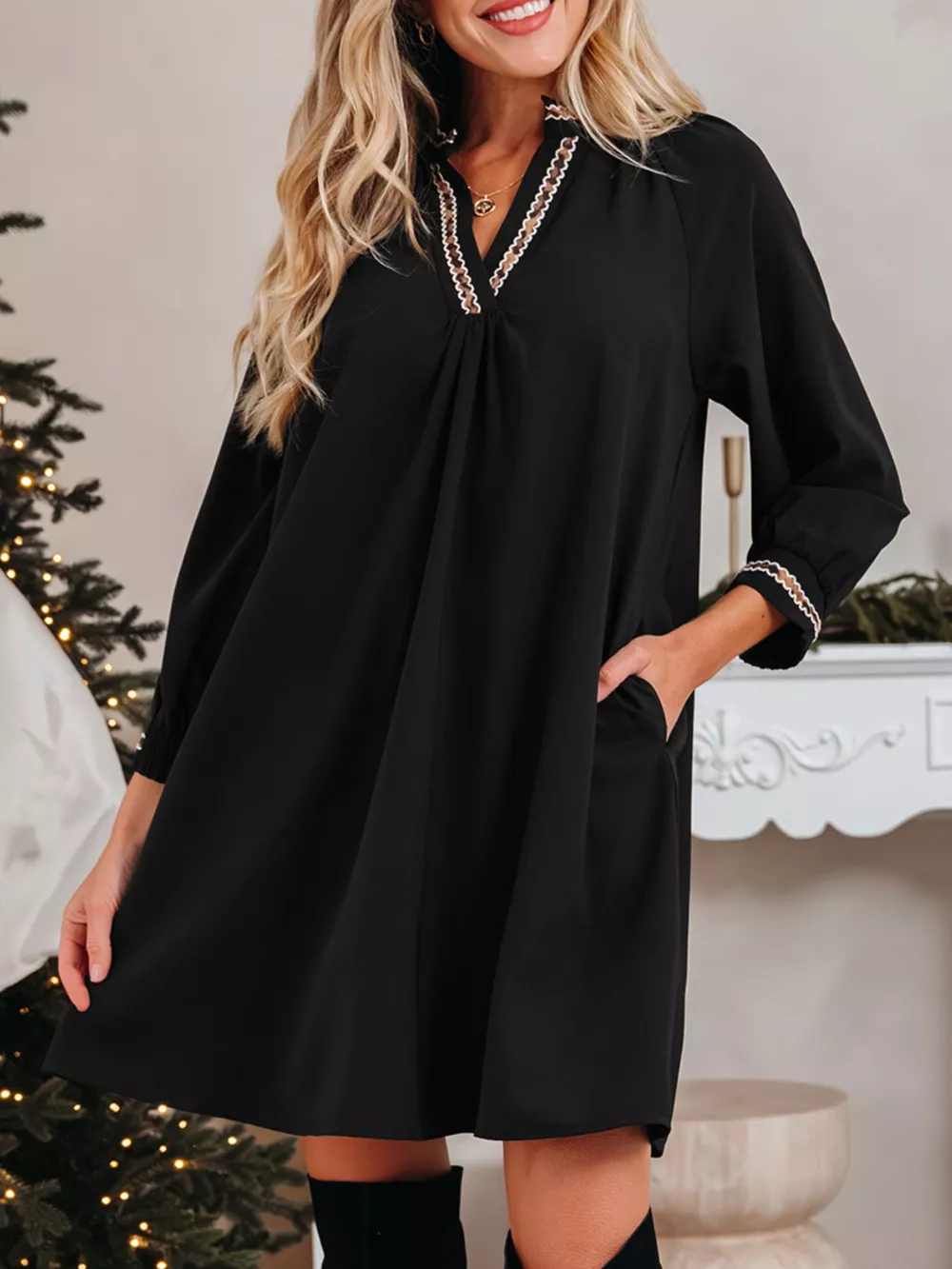 Contrast Trim Bracelet Sleeve Shift Mini Dress, image 2
