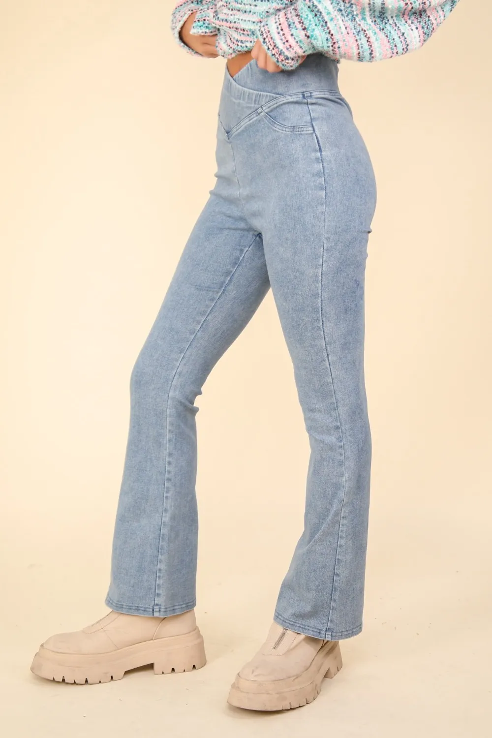 Washed Denim Stretchy Crossover Waist Leggings, image 4