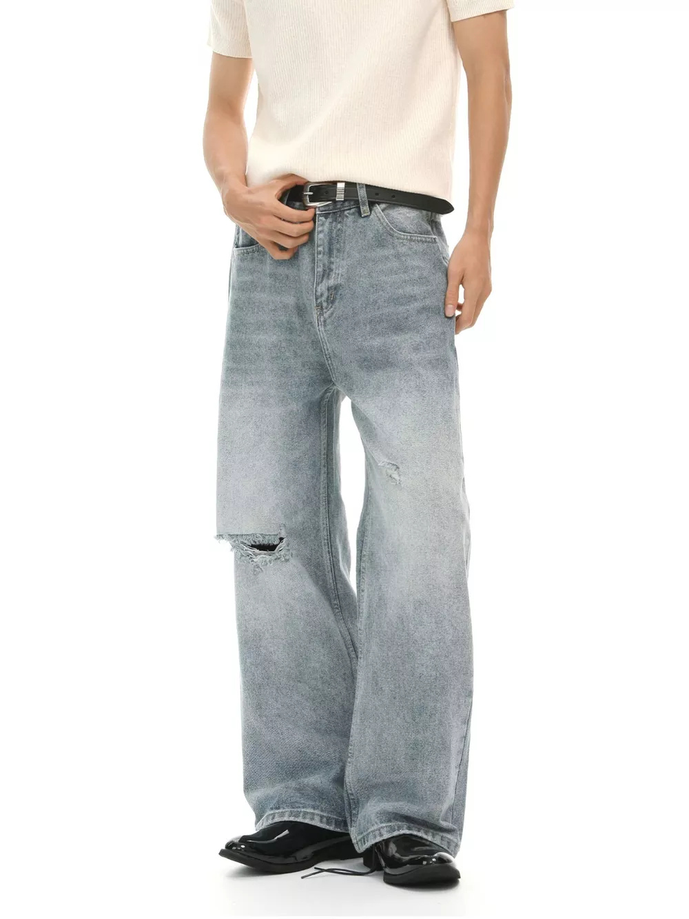Men's Distressed Wide-Leg Jeans, image 4