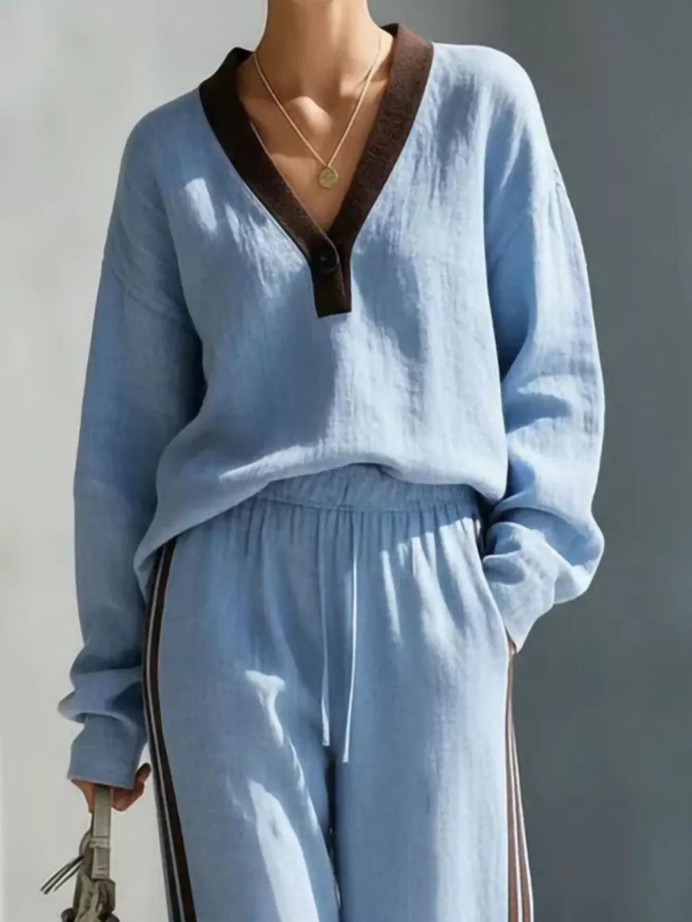 Contrast V-Neck Top and Striped Pants Set, image 2