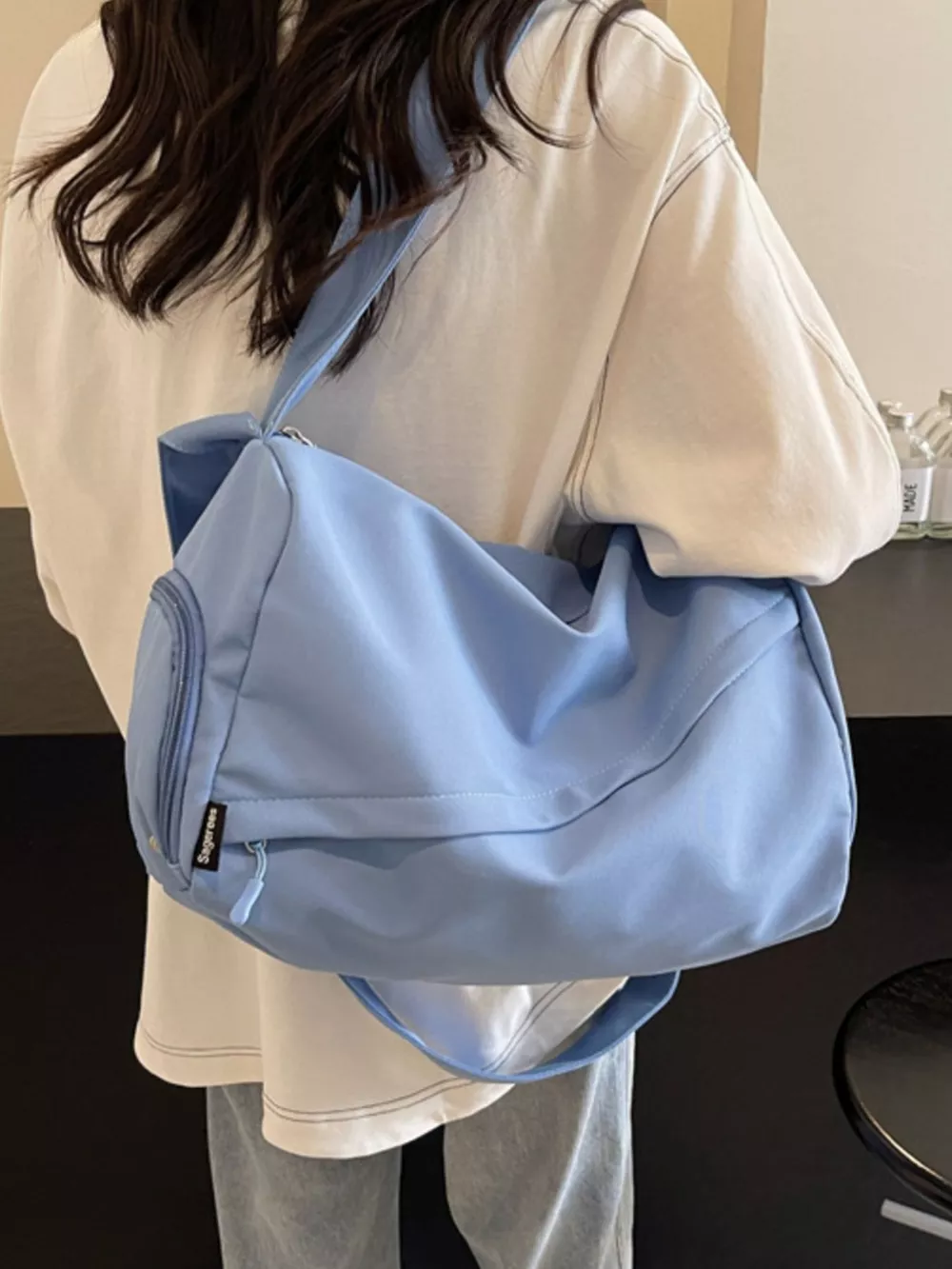 Lightweight Travel Duffel Bag with Shoulder Strap, image 6