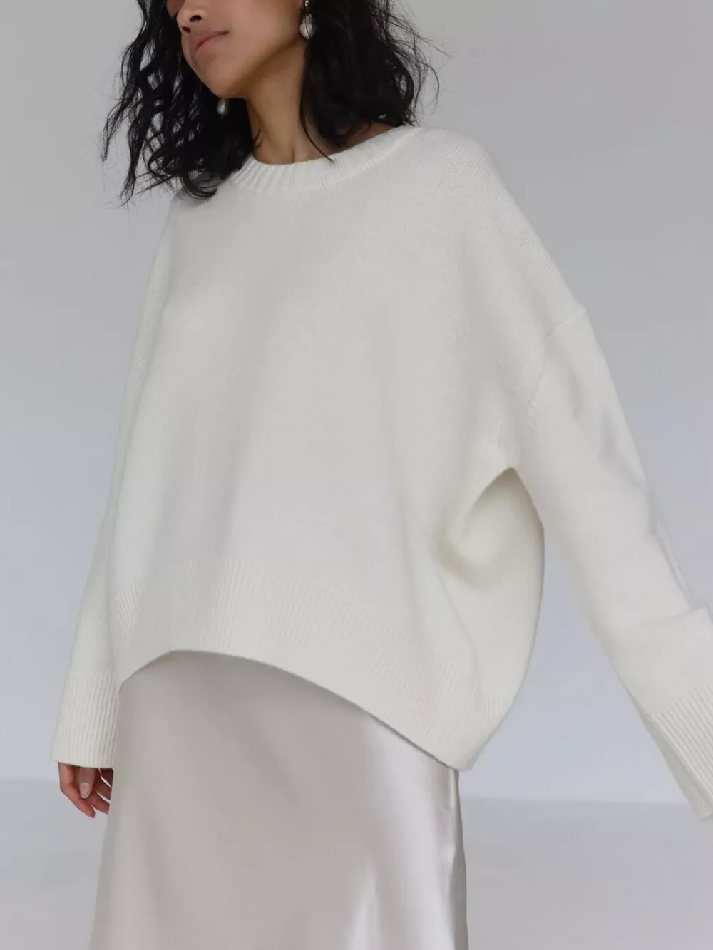 Ribbed Hem Round Neck Sweater, image 14