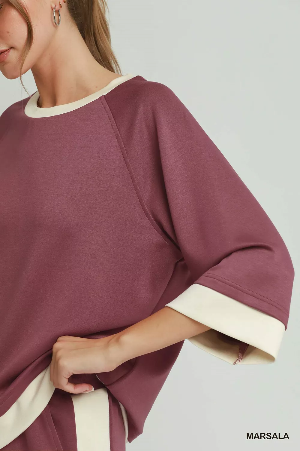 Colorblock Crewneck Raglan Sleeve Top, image 2
