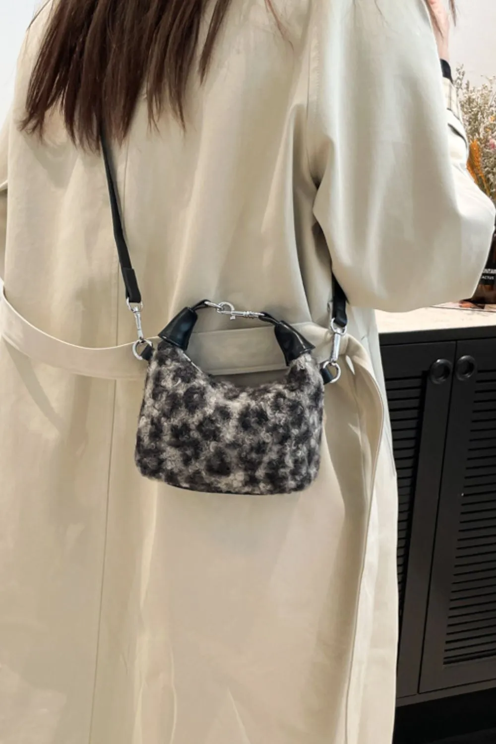 Fuzzy Polyester Mini Handbag with Zipper, image 16