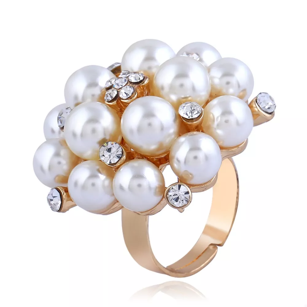 Pearl Cluster Ring, image 6