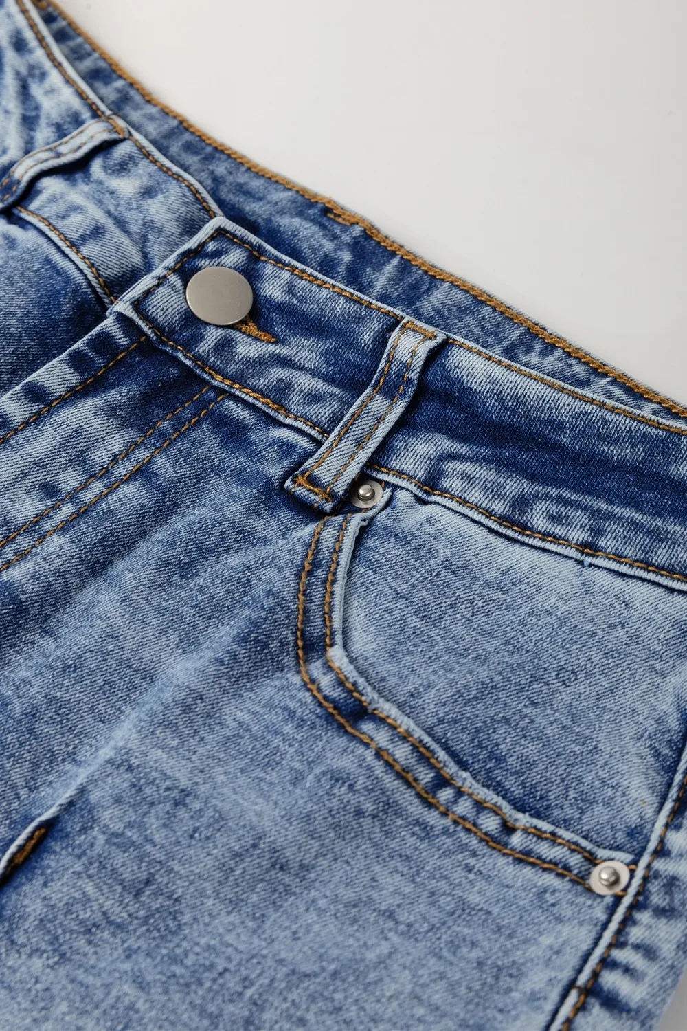 High-Waisted Wide-Leg Cuffed Jeans, image 9