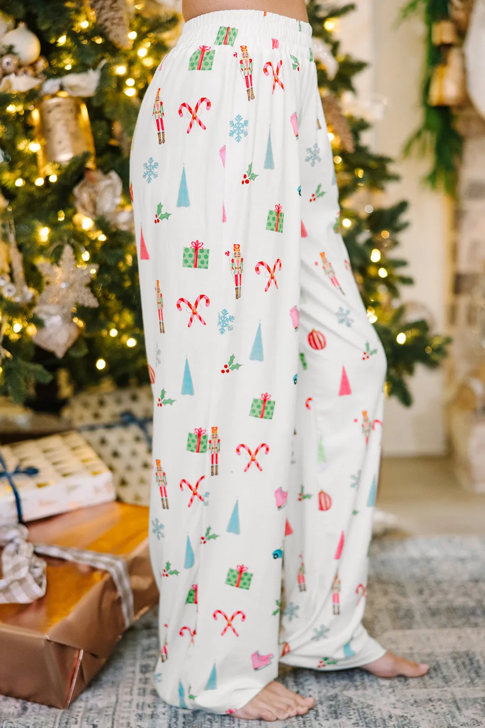 Christmas Printed Collared Neck Top and Pants Lounge Set, image 13