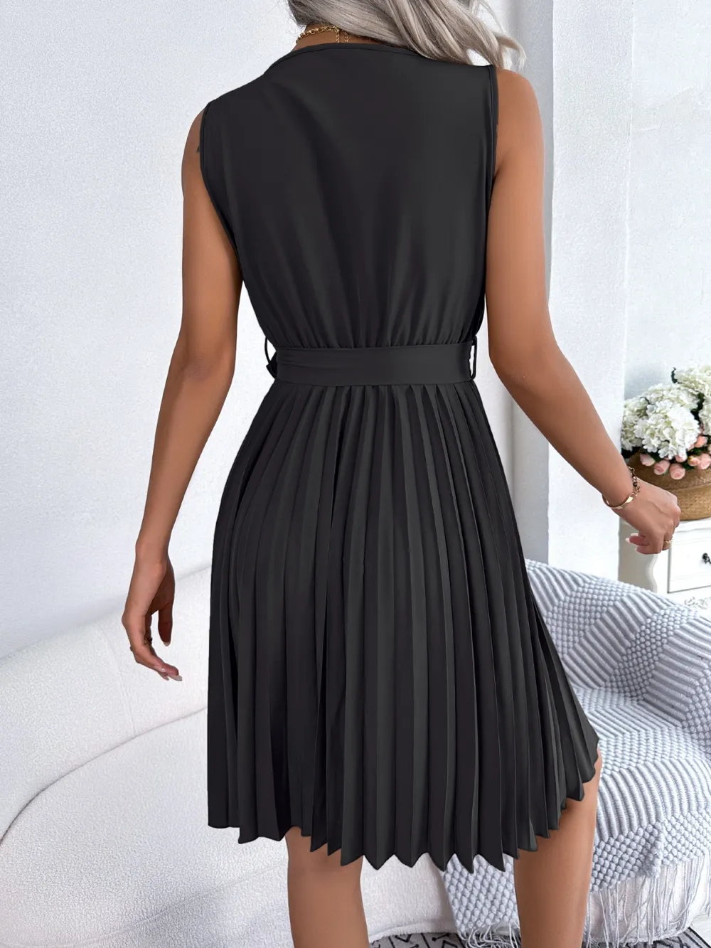 Tied Surplice Sleeveless Pleated Dress, image 2
