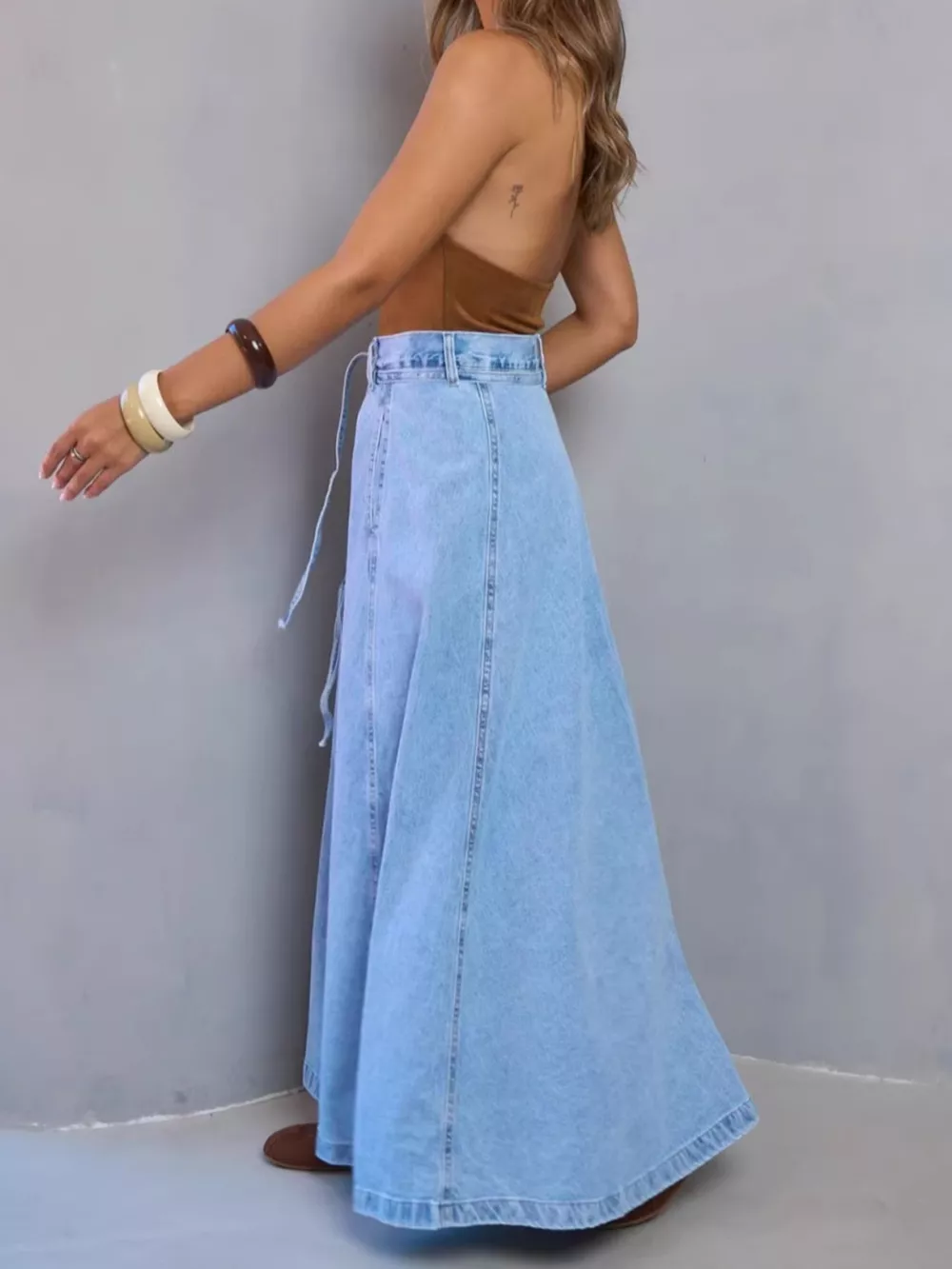 High-Waisted Denim Skirt, image 3