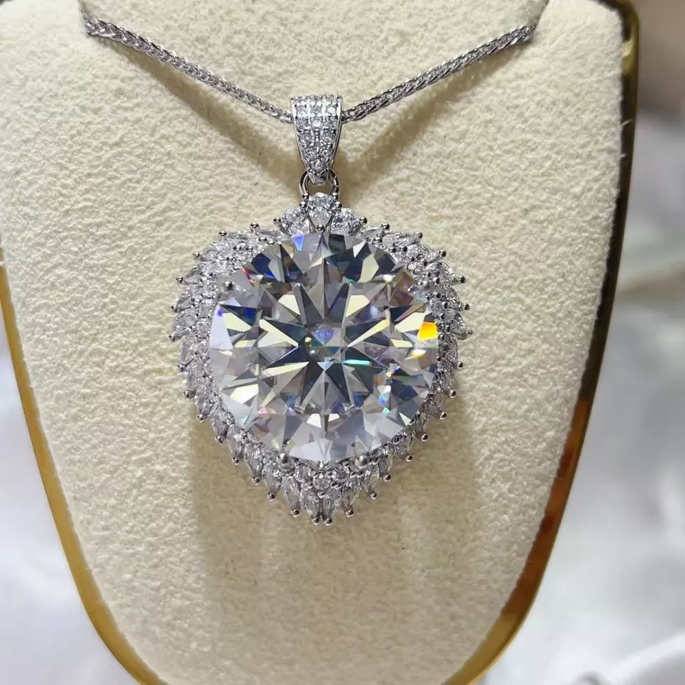 20 Carat Moissanite 925 Sterling Silver Pendant Necklace, image 2