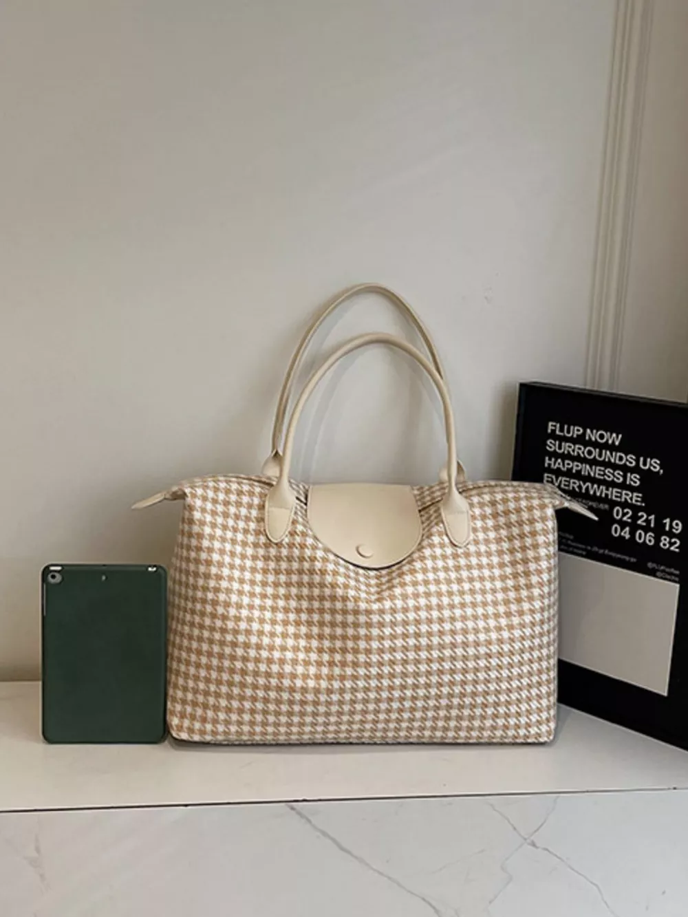 Plaid Pattern Travel Bag, image 3