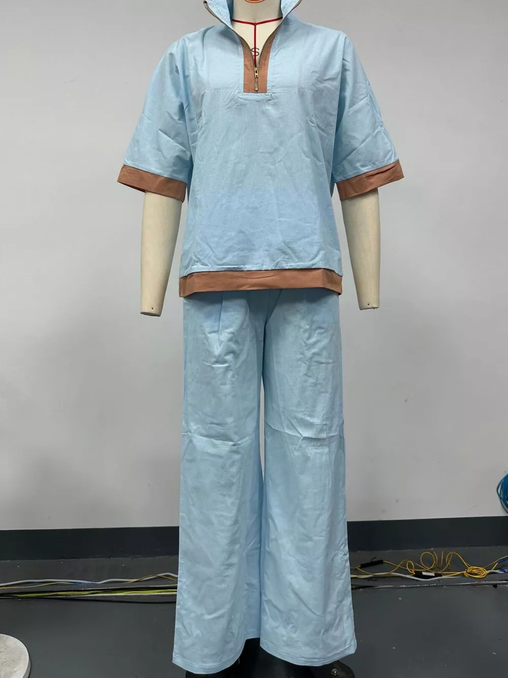 Full Size Contrast Trim Top and Wide Leg Pants Set Plus Size, image 9