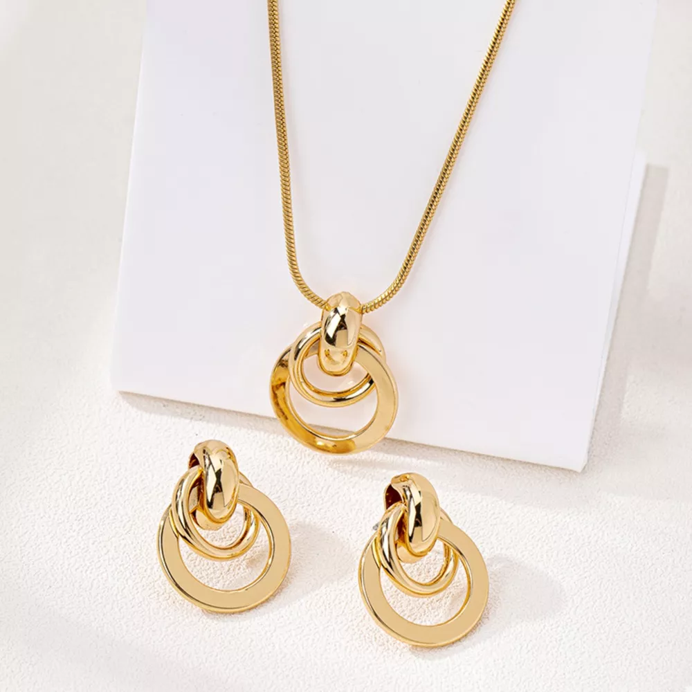 18K Gold-Plated Earrings and Pendant Necklace Jewelry Set, image 4
