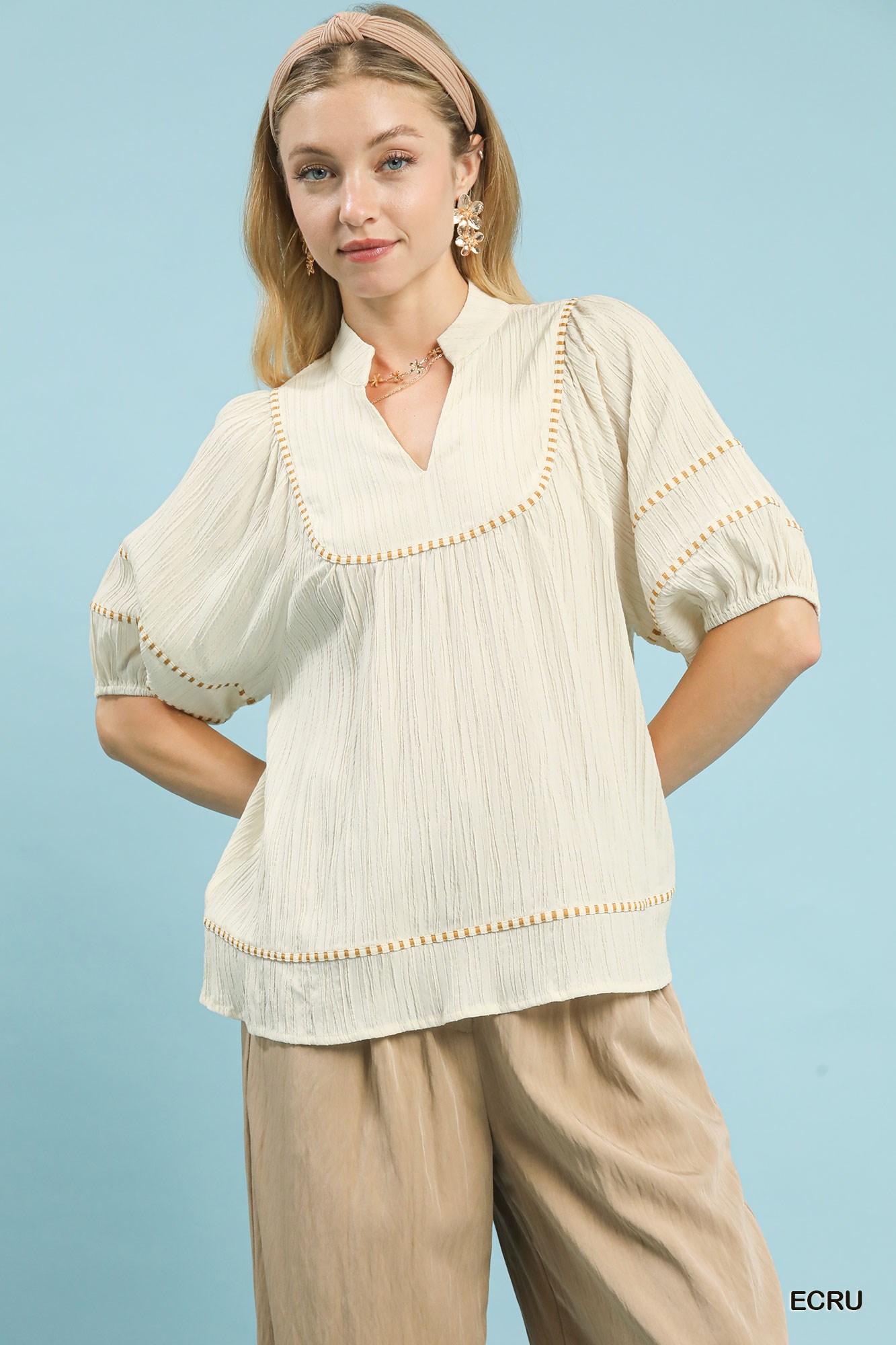 Textured Short Sleeve Top with Contrast Trim
