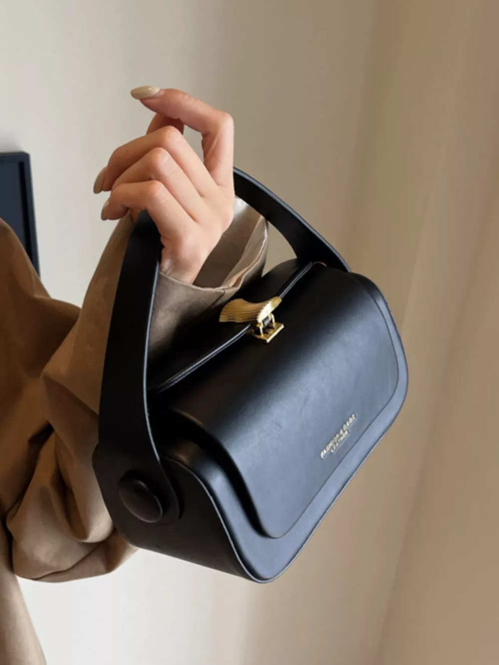 PU Leather Flap Crossbody Bag, image 4