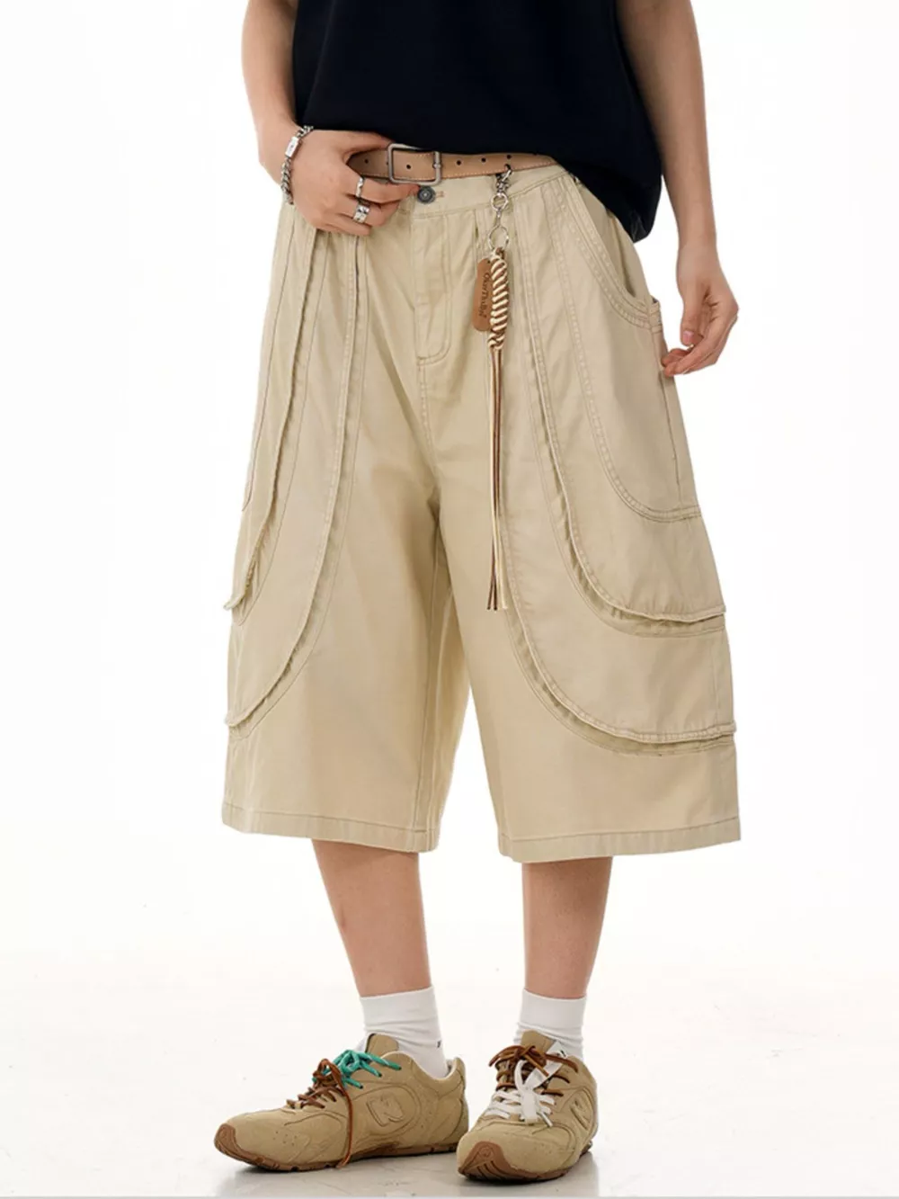 Men's Loose Fit Wide Leg Cargo Capris, image 2
