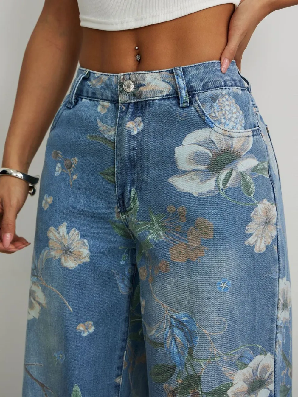 Printed Wide Leg Jeans, image 4