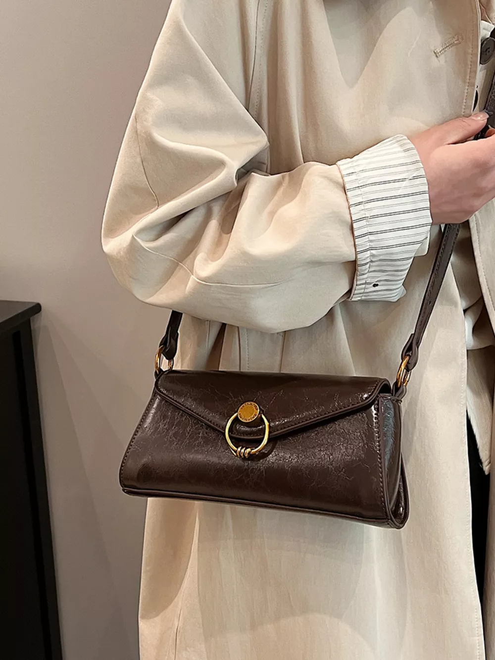 Retro Ring Decor Shoulder Bag, image 8