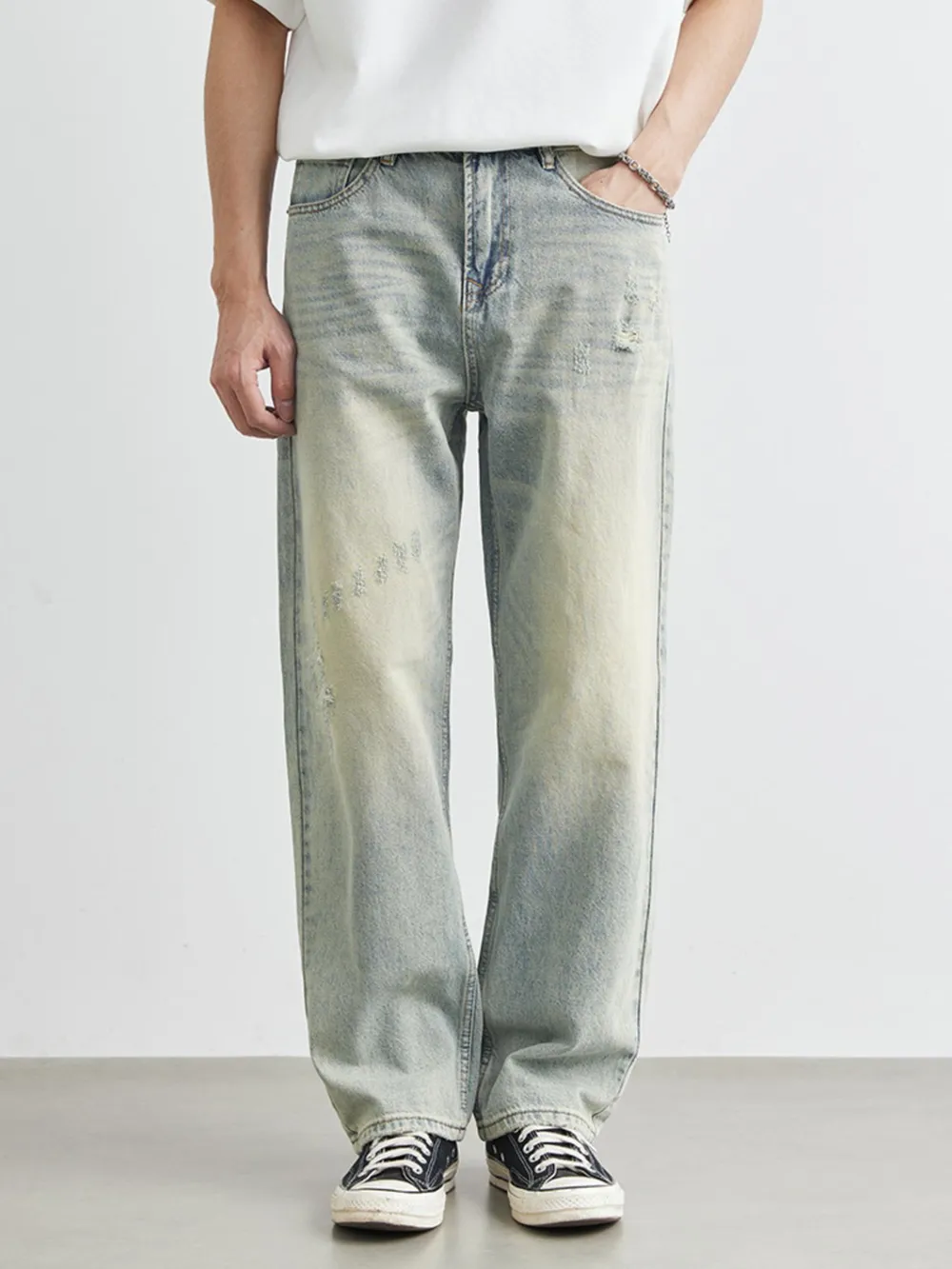 Men's Distressed Wash Wide Leg Jeans, image 2