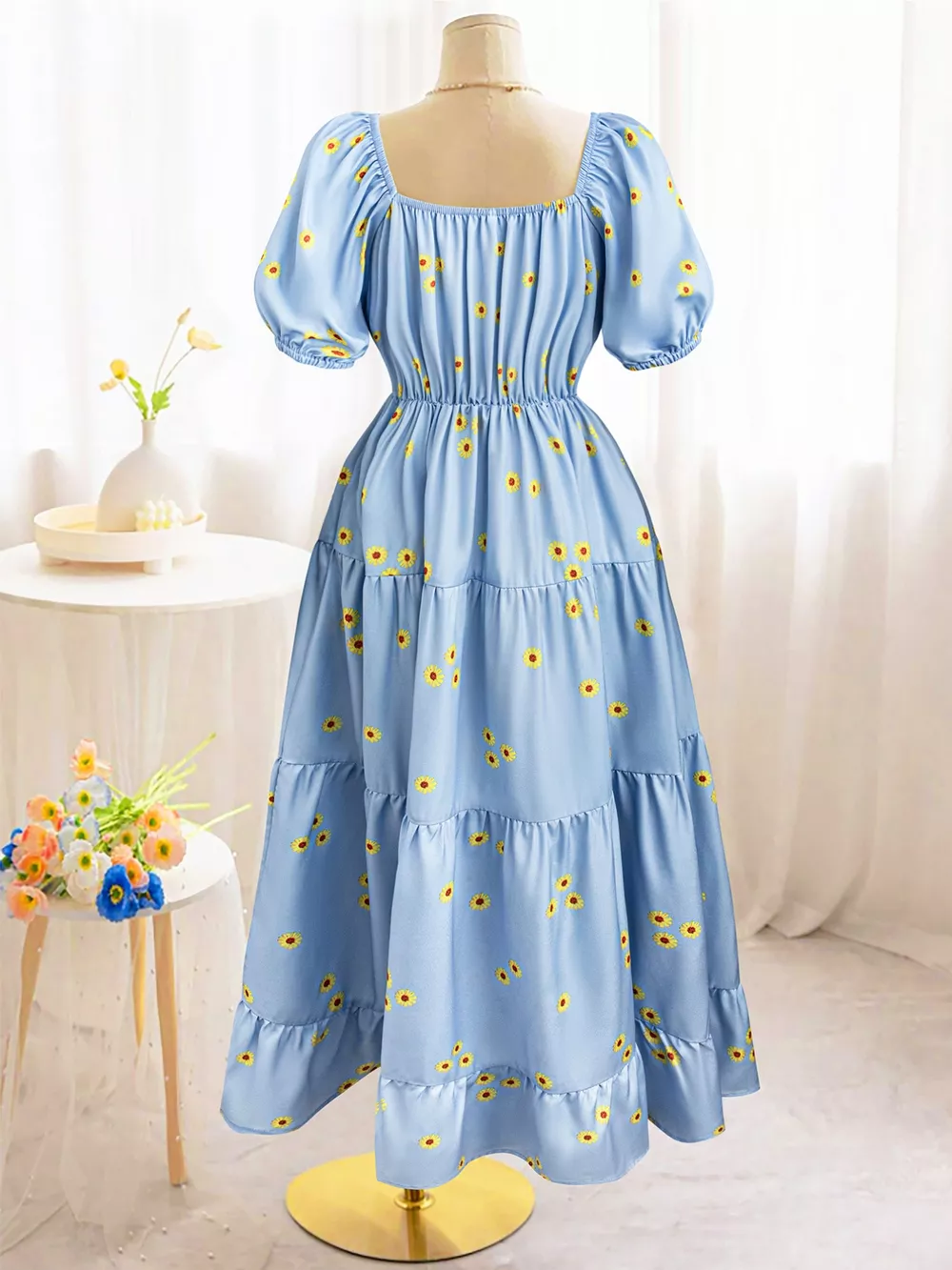 Daisy Print Puff Sleeve Tiered Maxi Dress, image 3