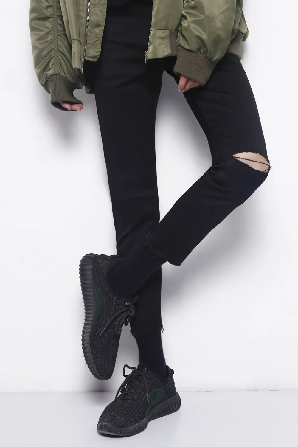 Men's Distressed Skinny Jeans, image 4