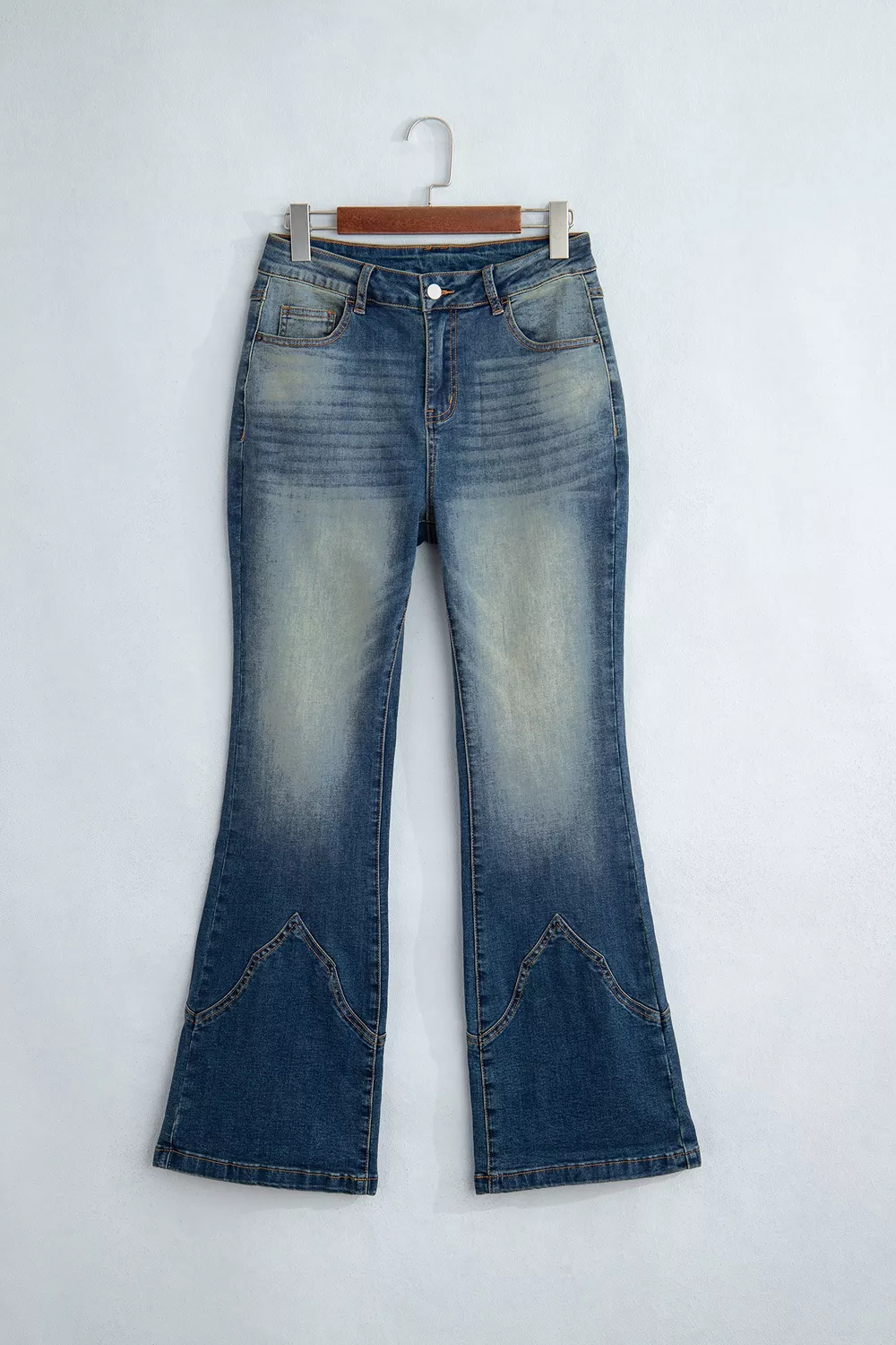 Pocket Detail Flare Leg Jeans, image 6
