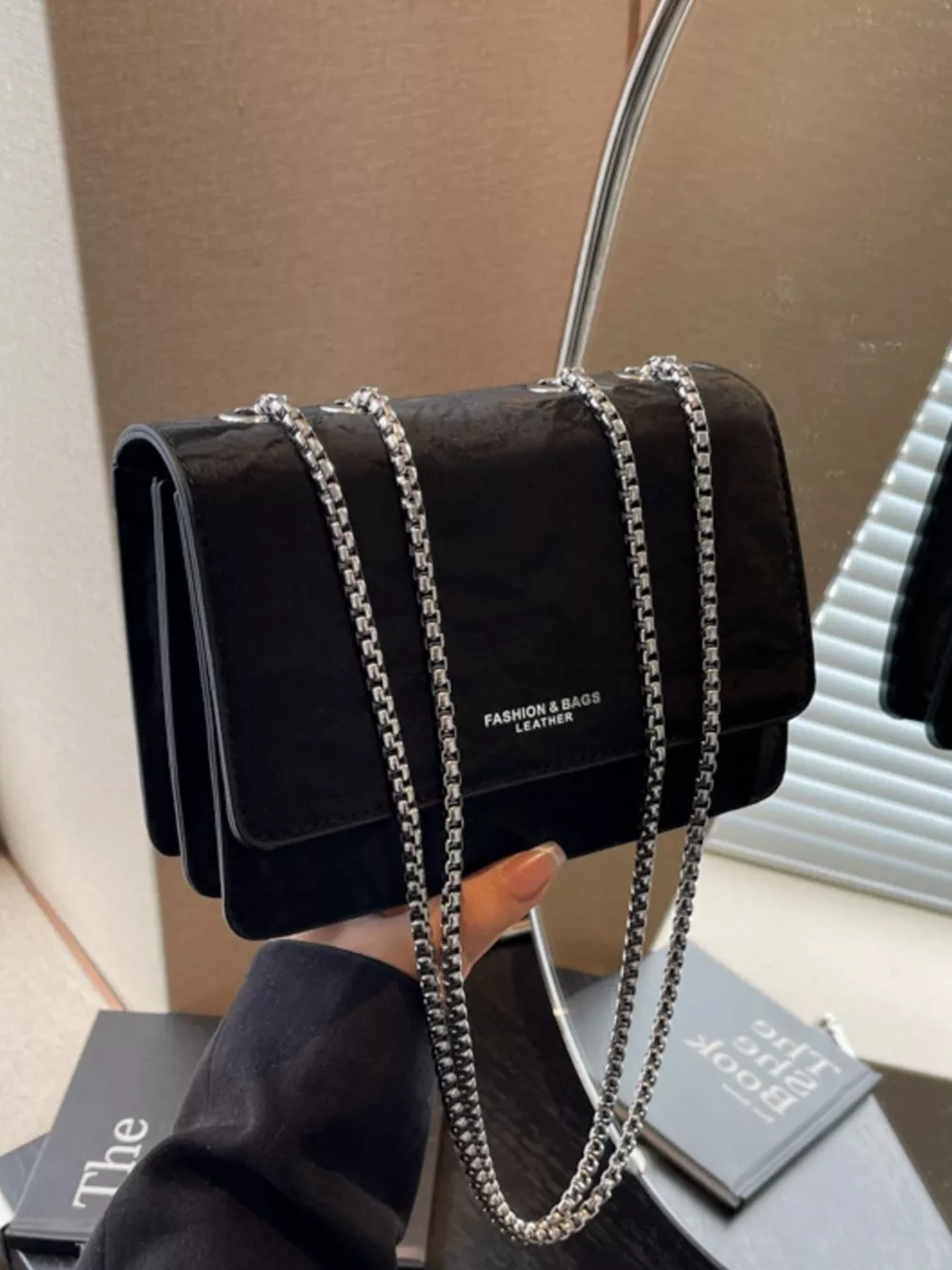 Texture Chain Shoulder Bag, image 4