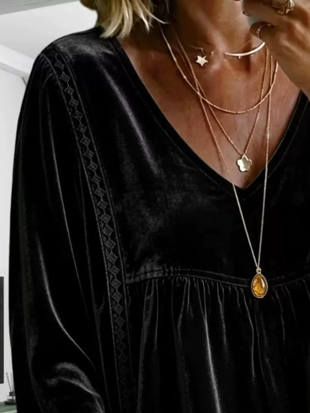 Full Size Velvet Lace Detail V-Neck Blouse Plus Size, image 10
