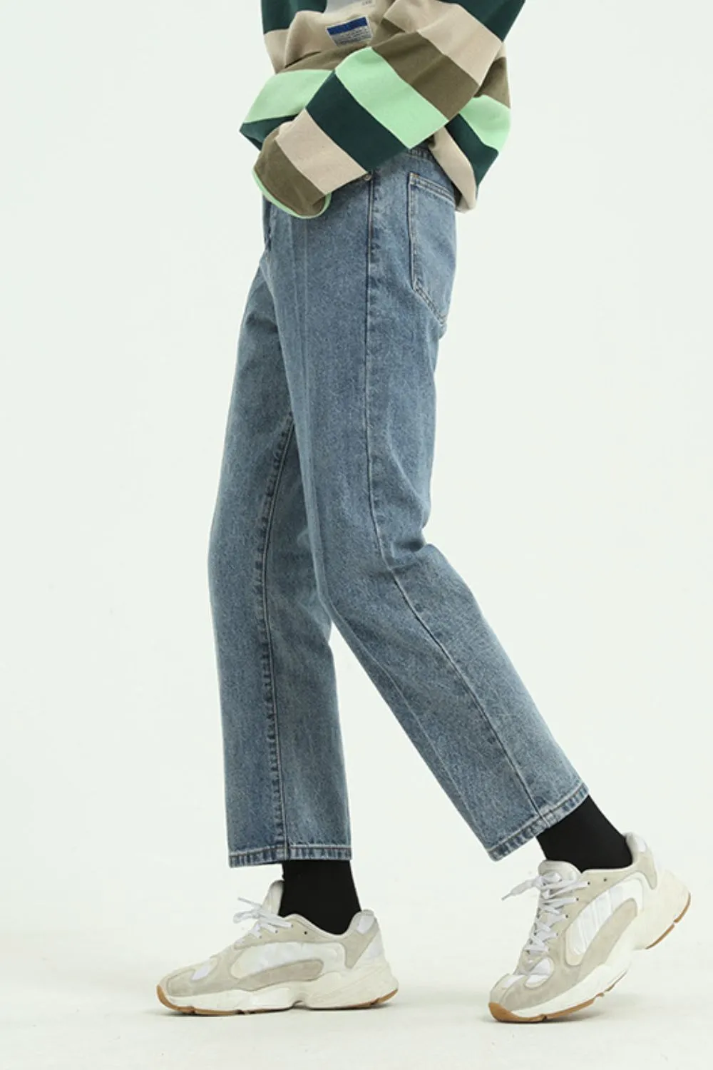 Straight Leg Jeans with Pockets, image 2