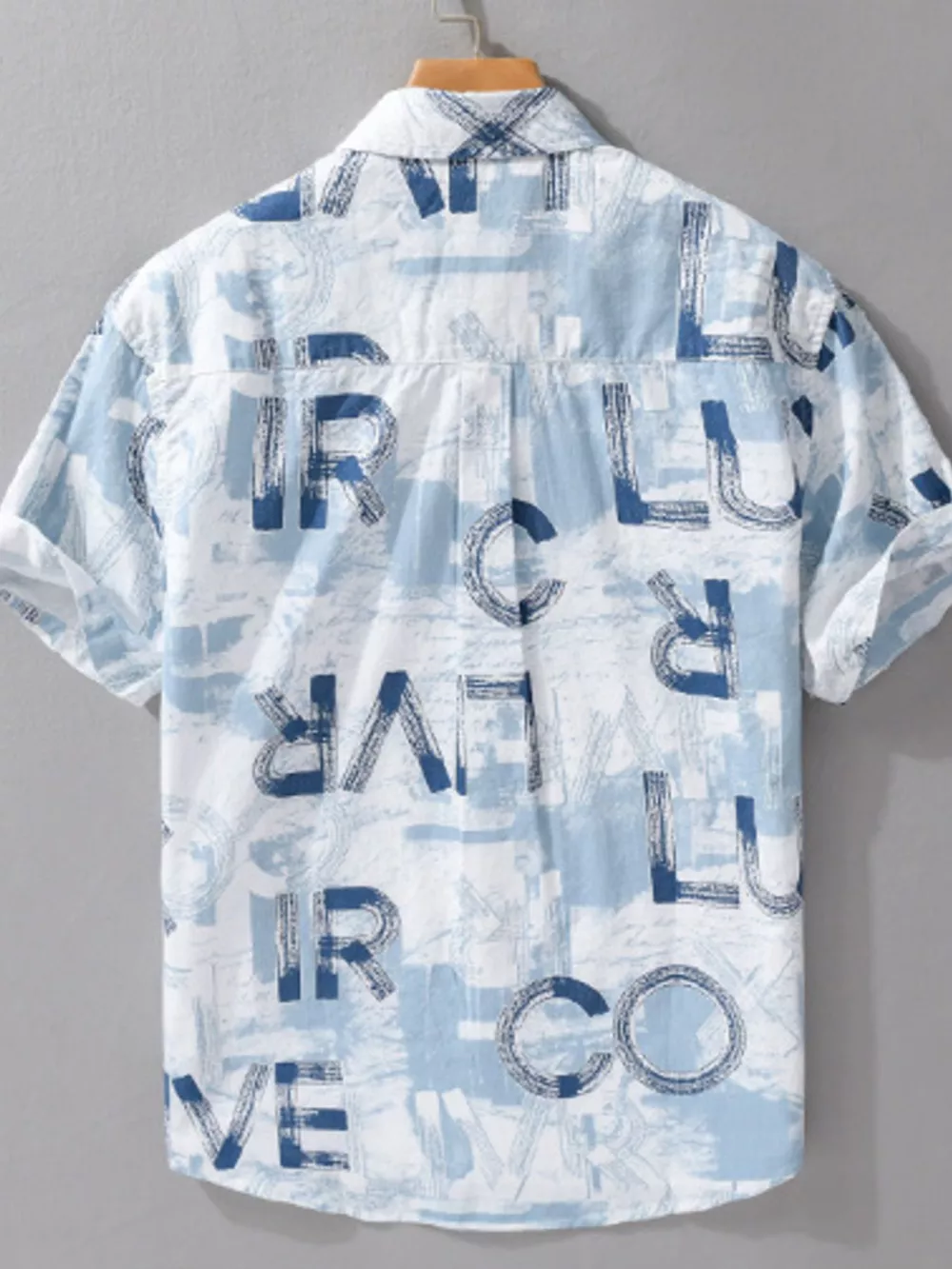 Men's Plus Size Printed Button Up Short Sleeve Shirt, image 3
