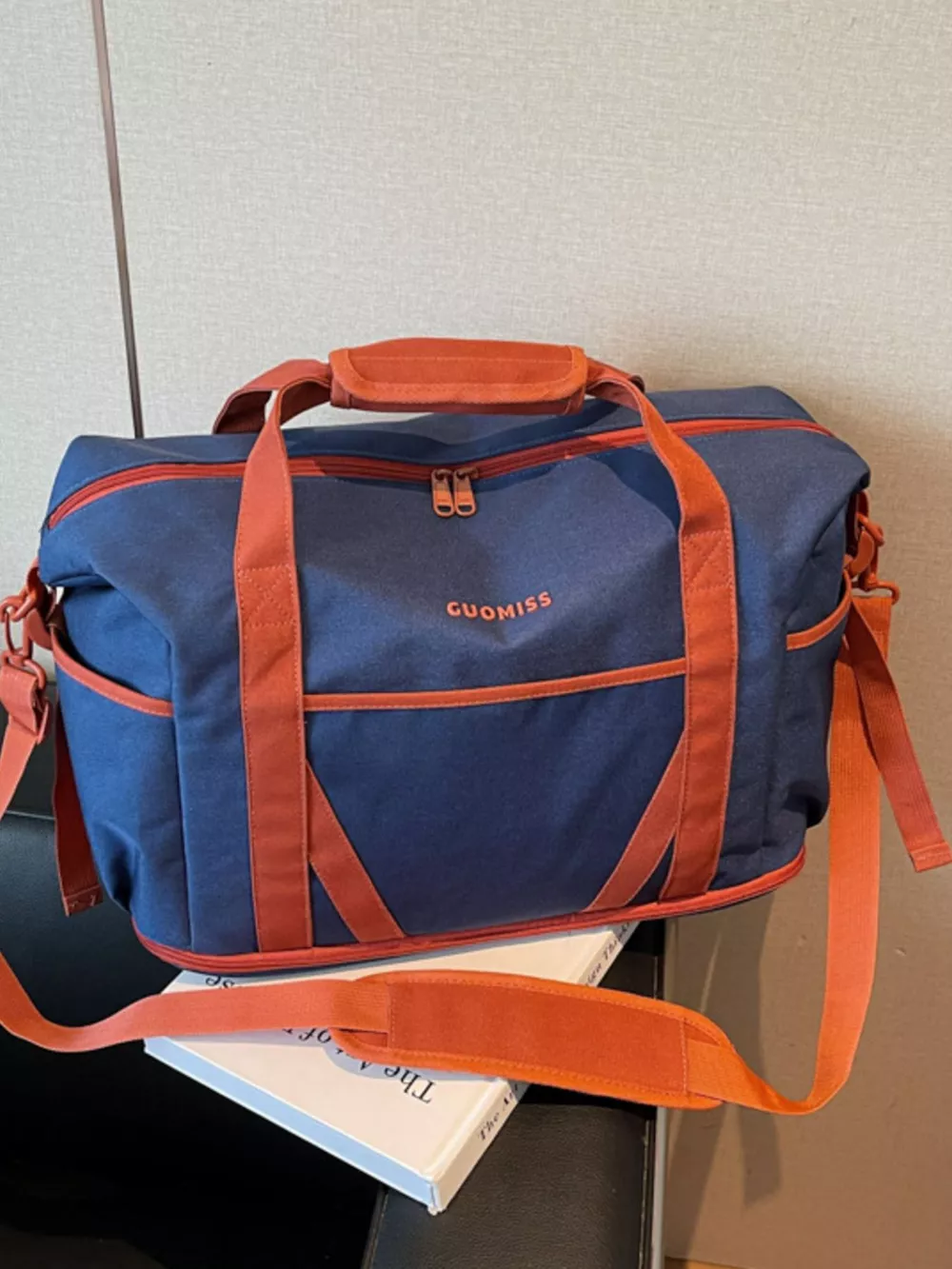 Contrast Oxford Cloth Travel Bag, image 7