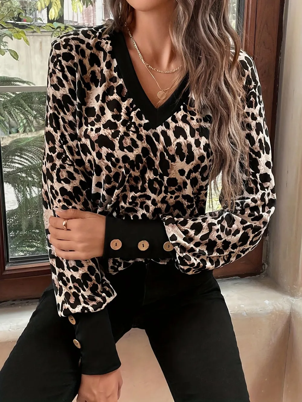Decorative Button Leopard V-Neck Long Sleeve T-Shirt, image 4