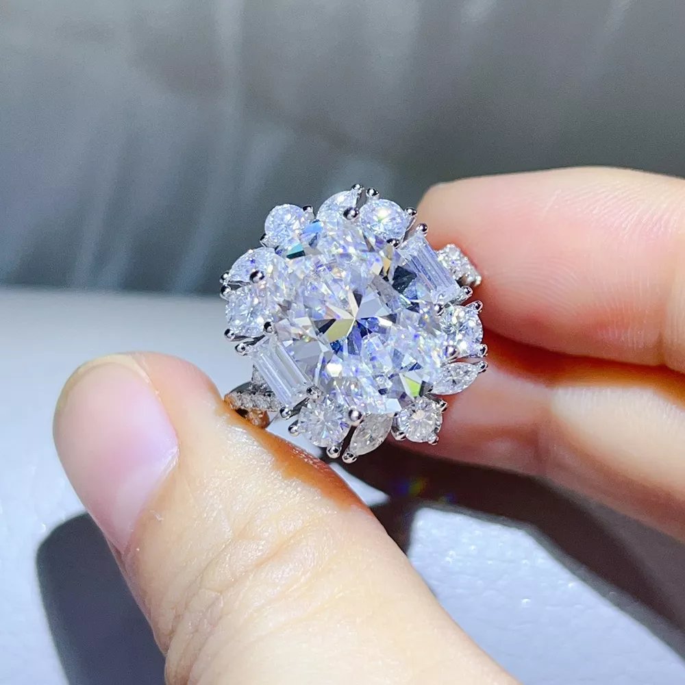 8 Carat 925 Sterling Silver Moissanite Ring, image 3
