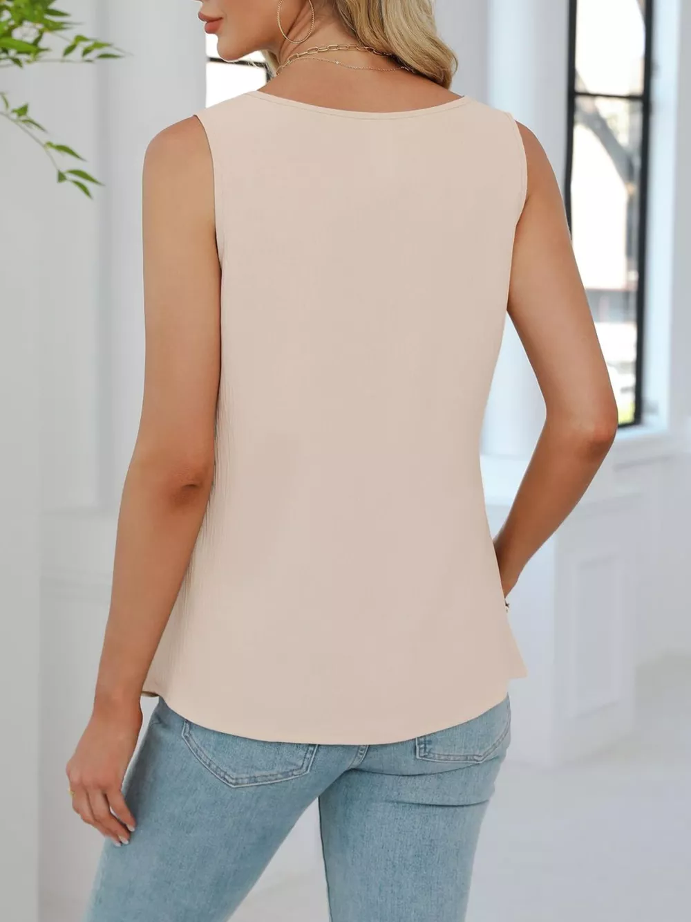 V-Neck Pleated Tank, image 5