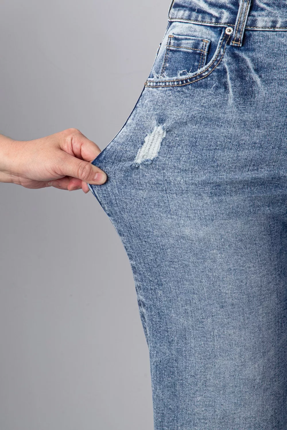 Cuffed Straight Loose Jeans, image 12