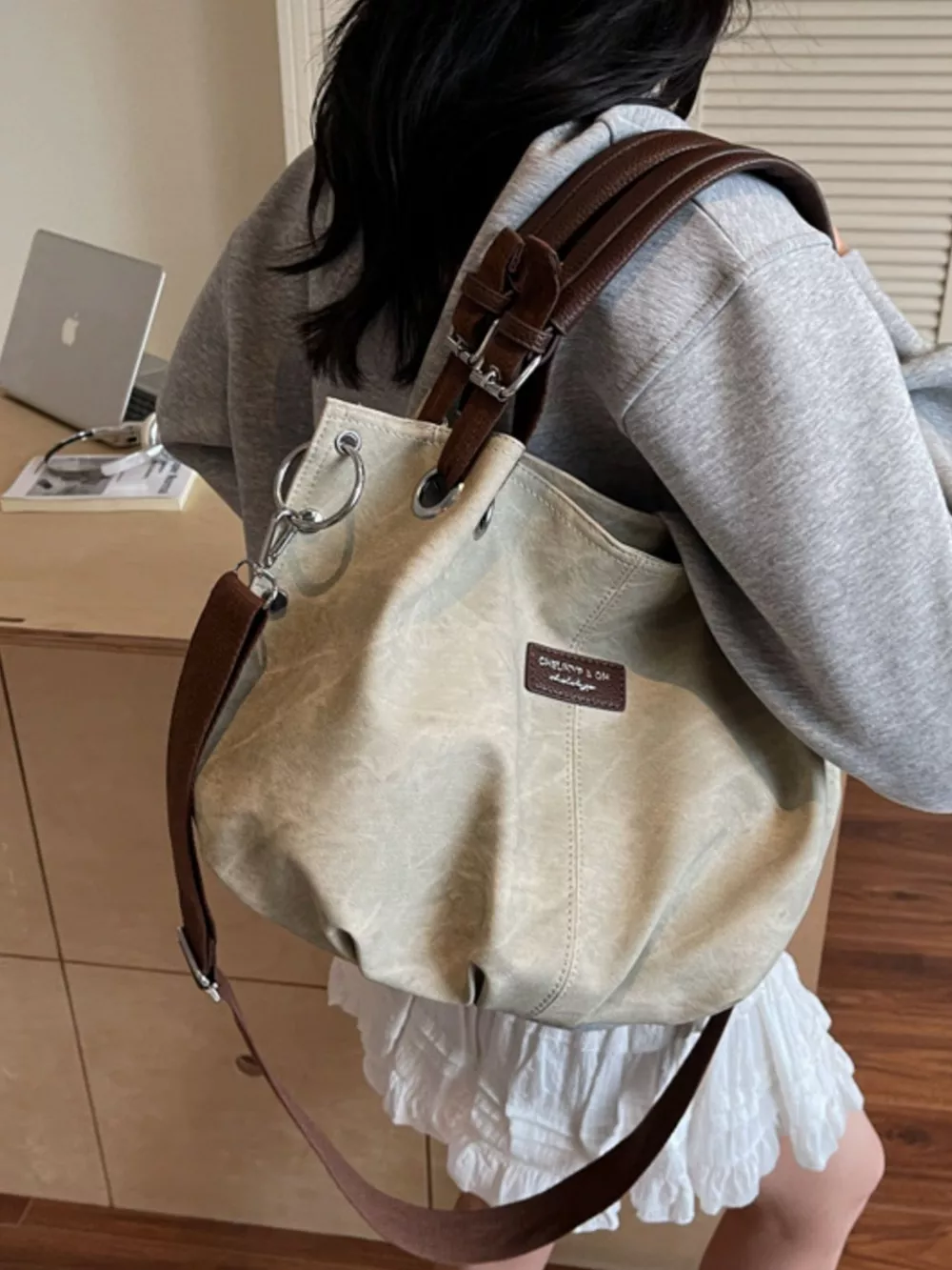 Vintage Adjustable Strap Crossbody Bag, image 9
