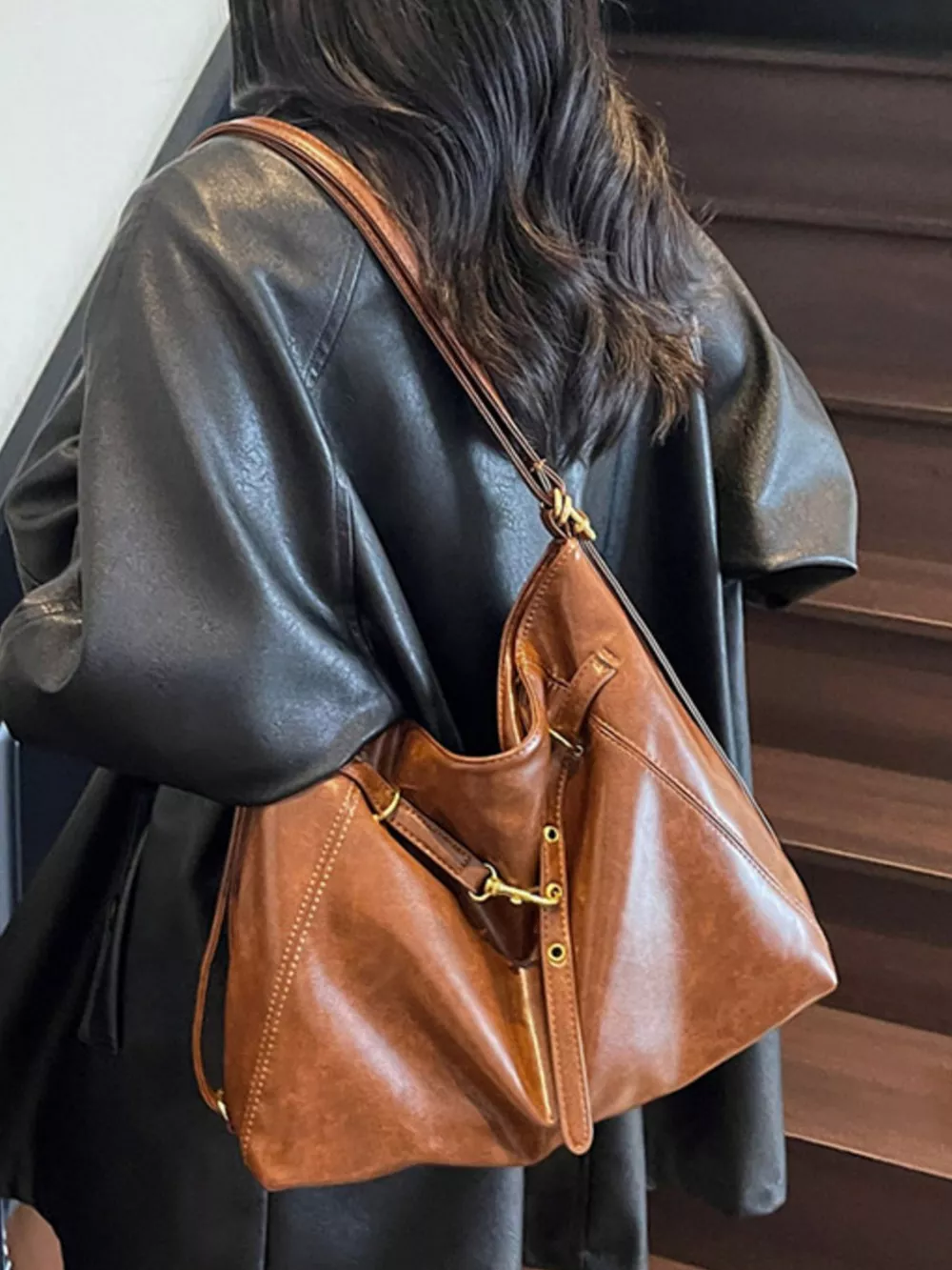 Vintage Style Leather Crossbody Bag, image 6