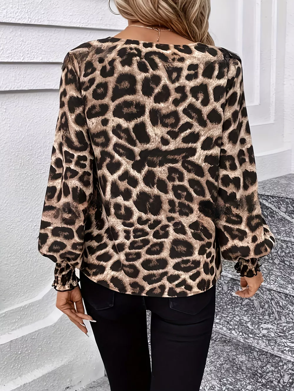 Leopard V-Neck Long Sleeve Blouse, image 4