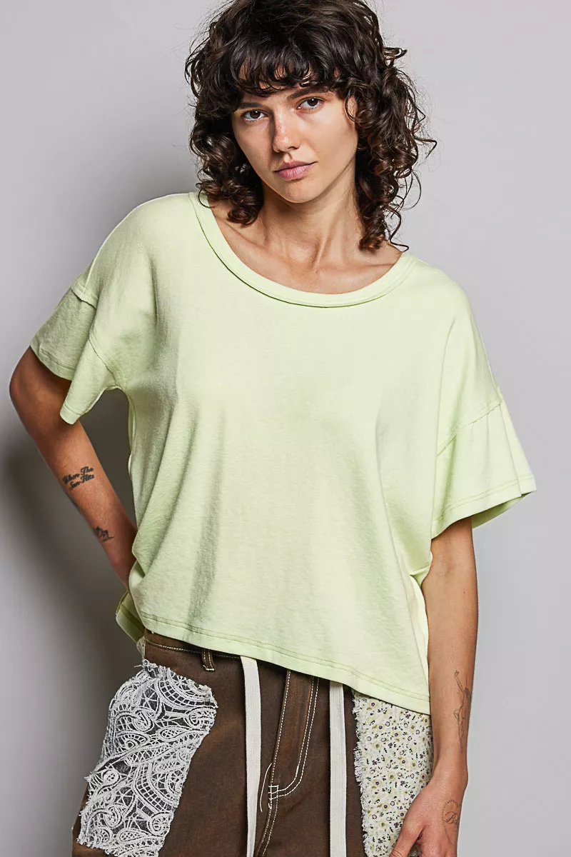 Round Neck Short Sleeve T-Shirt with High Low Hem