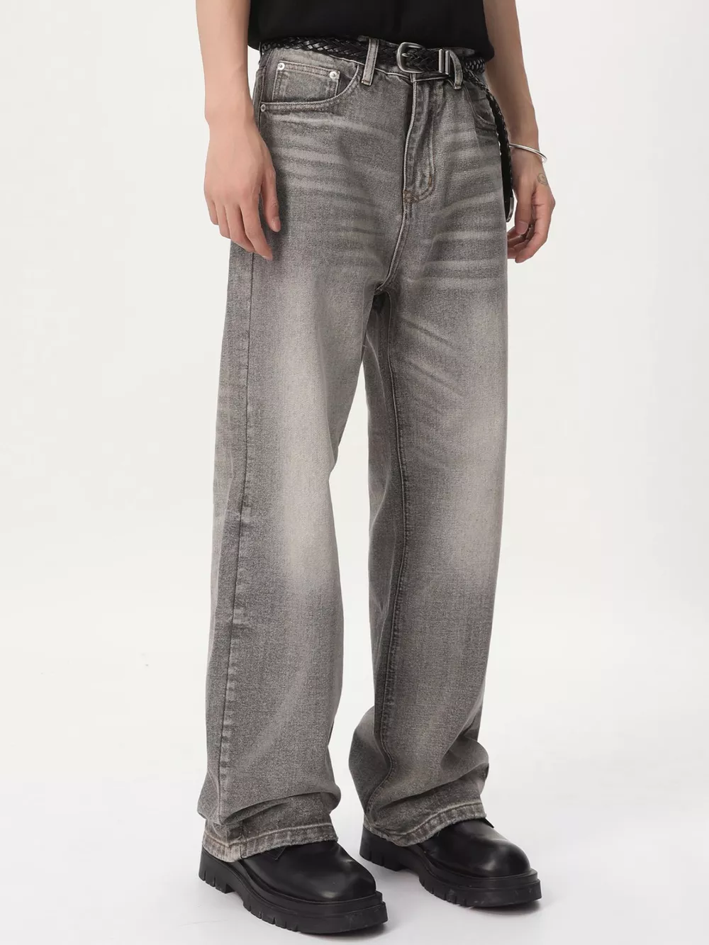 Men's Vintage Wash Wide Leg Jeans, image 2